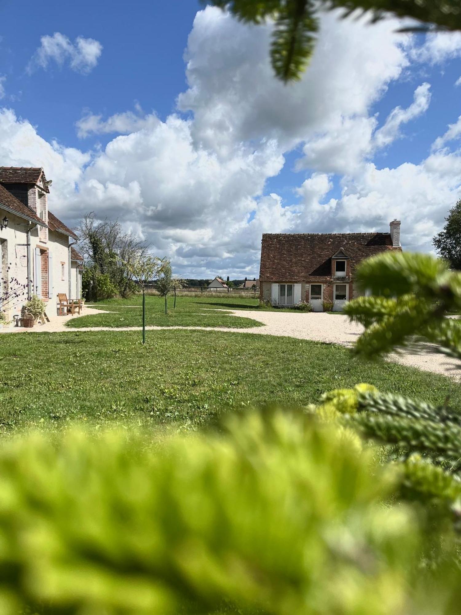 Maison Moz Fontaines-en-Sologne Eksteriør bilde